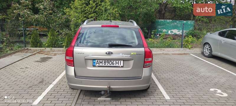 Універсал Kia Ceed 2011 в Житомирі