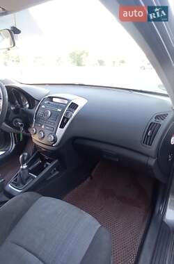 Универсал Kia Ceed 2009 в 