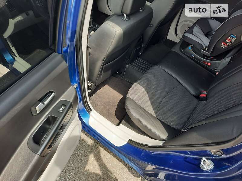 Хэтчбек Kia Ceed 2008 в Киеве