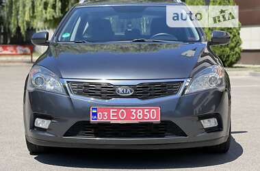 Универсал Kia Ceed 2011 в Днепре