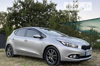 Хетчбек Kia Ceed 2013 в Кривому Розі