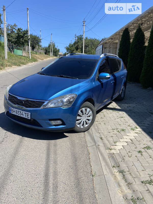 AUTO.RIA – Продам КІА Cід 2010 (BH8334TE) дизель 1.6 універсал бу у ...