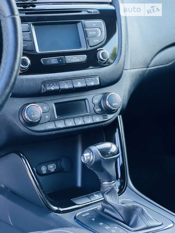 Хэтчбек Kia Ceed 2017 в Одессе