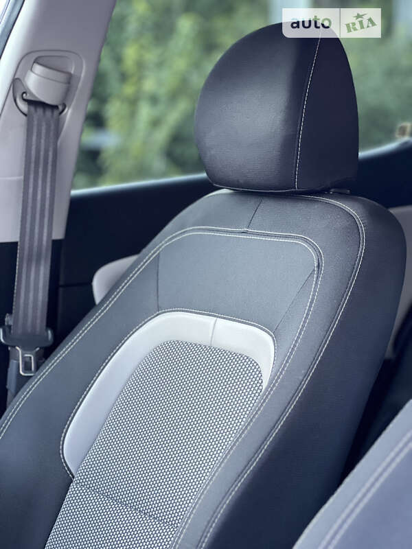 Хэтчбек Kia Ceed 2017 в Одессе