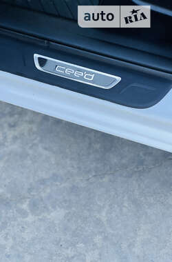 Хэтчбек Kia Ceed 2017 в Одессе