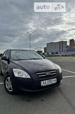 Хетчбек Kia Ceed 2008 в Києві