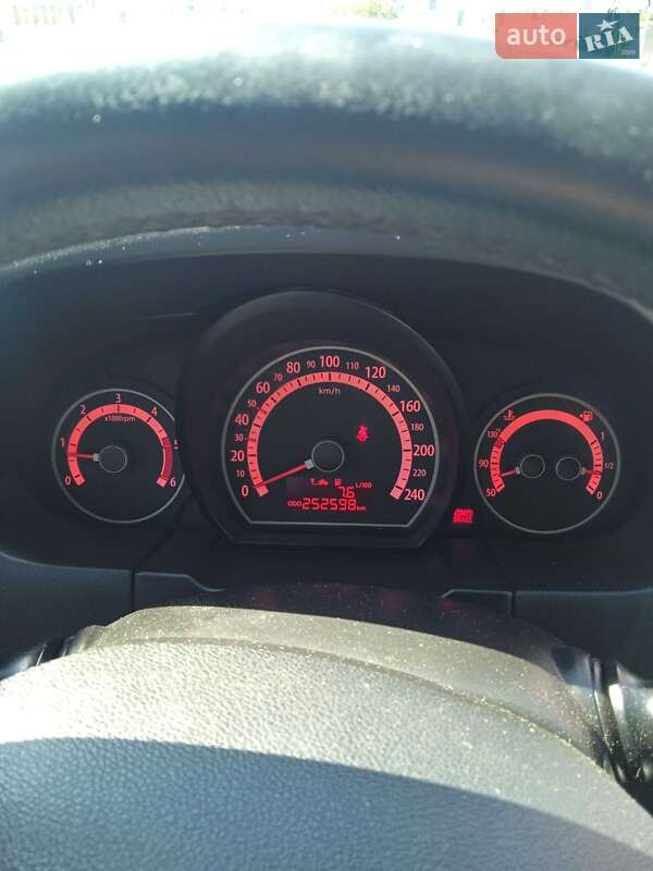 Універсал Kia Ceed 2010 в Львові