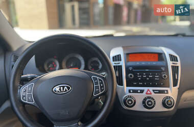 Хетчбек Kia Ceed 2006 в Івано-Франківську