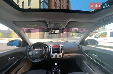 Хэтчбек Kia Ceed 2006 в Ивано-Франковске