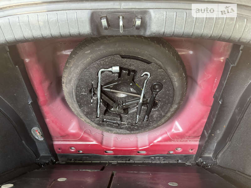 Хэтчбек Kia Ceed 2007 в 