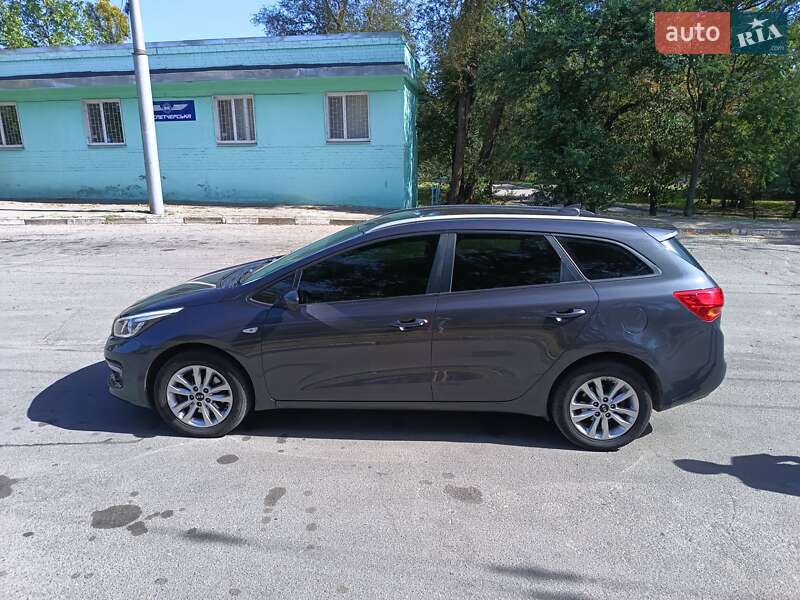 Універсал Kia Ceed 2017 в Запоріжжі фото 14 Універсал Kia Ceed 2017 в Запоріжжі