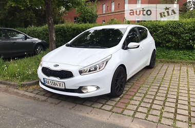 Хэтчбек Kia Ceed 2013 в Киеве