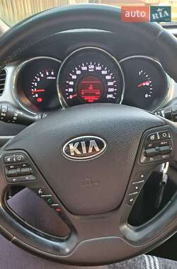 Универсал Kia Ceed 2013 в Новгород-Северском