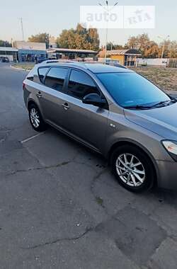 Универсал Kia Ceed 2008 в Полтаве