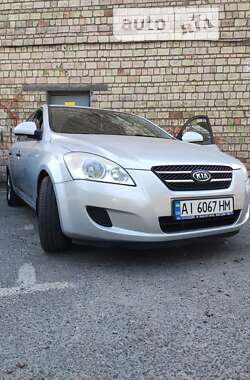 Хетчбек Kia Ceed 2008 в Києві