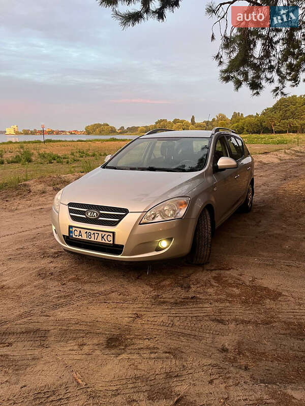 Универсал Kia Ceed 2008 в Черкассах фото 9 Универсал Kia Ceed 2008 в Черкассах