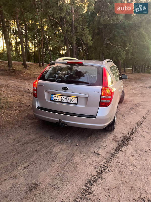 Универсал Kia Ceed 2008 в Черкассах фото 15 Универсал Kia Ceed 2008 в Черкассах