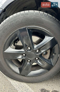 Хэтчбек Kia Ceed 2008 в 