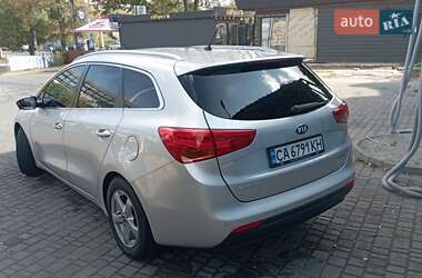 Универсал Kia Ceed 2012 в Умани