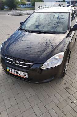 Універсал Kia Ceed 2008 в Дніпрі