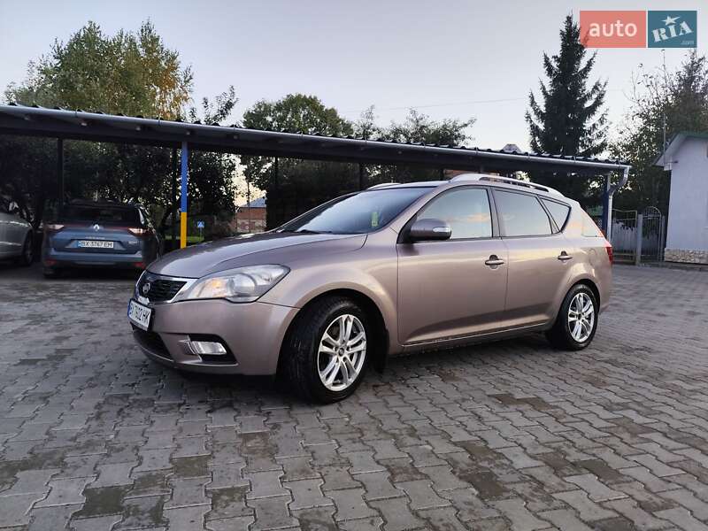 Універсал Kia Ceed 2010 в Старокостянтинові