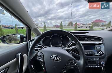 Хэтчбек Kia Ceed 2016 в Львове