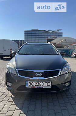 Універсал Kia Ceed 2010 в Львові