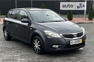 Хетчбек Kia Ceed 2011 в Луцьку