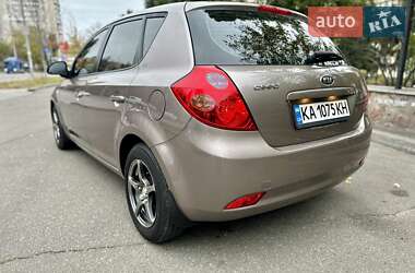 Хетчбек Kia Ceed 2008 в Києві