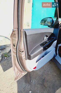 Хэтчбек Kia Ceed 2007 в Раздельной