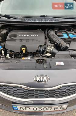 Универсал Kia Ceed 2012 в Запорожье