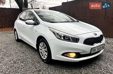 Хетчбек Kia Ceed 2014 в Рівному