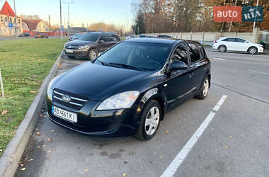 Хэтчбек Kia Ceed 2008 в Виннице