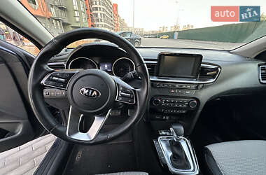 Хэтчбек Kia Ceed 2019 в Киеве