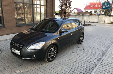 Хетчбек Kia Ceed 2007 в Хмельницькому