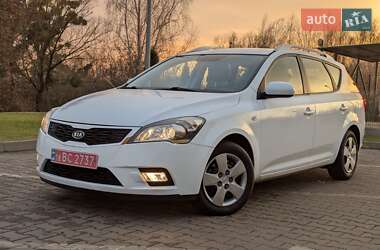 Універсал Kia Ceed 2010 в Дубні