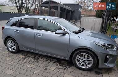 Хетчбек Kia Ceed 2019 в Ужгороді