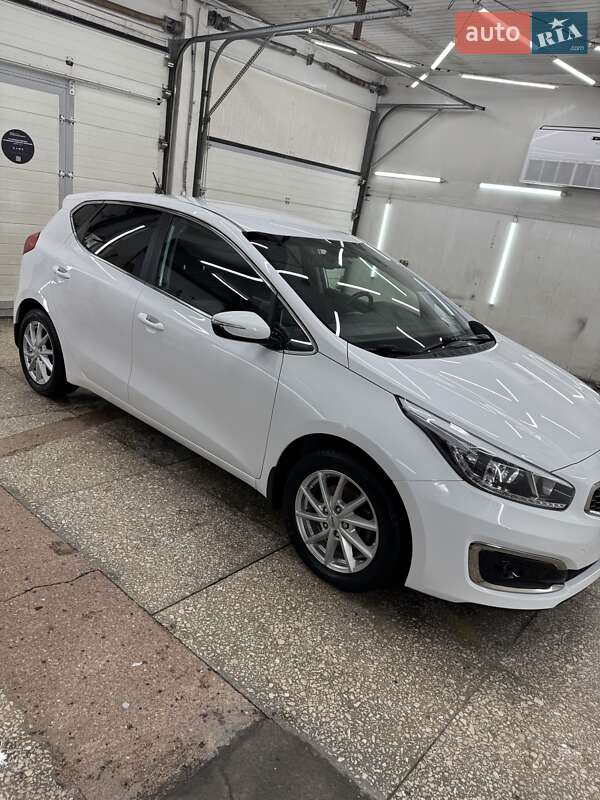 Хэтчбек Kia Ceed 2018 в Харькове