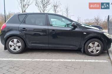 Хэтчбек Kia Ceed 2007 в Львове