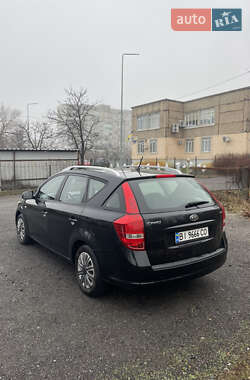 Універсал Kia Ceed 2011 в Горішніх Плавнях