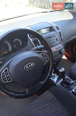 Универсал Kia Ceed 2009 в Киеве