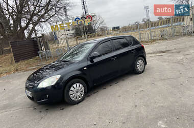 Хэтчбек Kia Ceed 2008 в Днепре