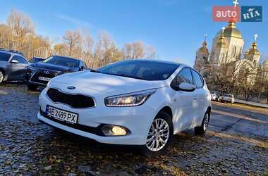 Хетчбек Kia Ceed 2015 в Дніпрі