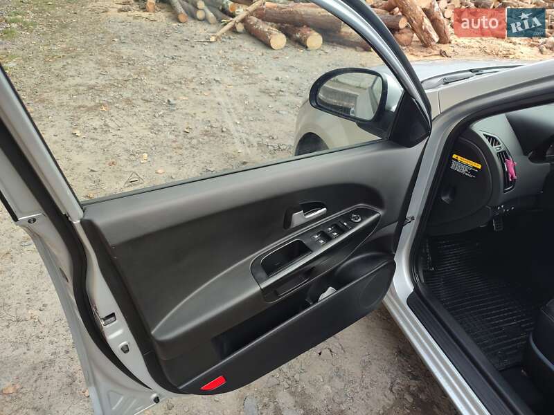 Универсал Kia Ceed 2008 в Шацке