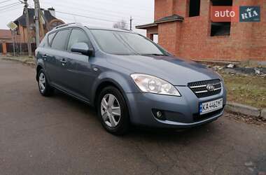 Универсал Kia Ceed 2008 в Киеве