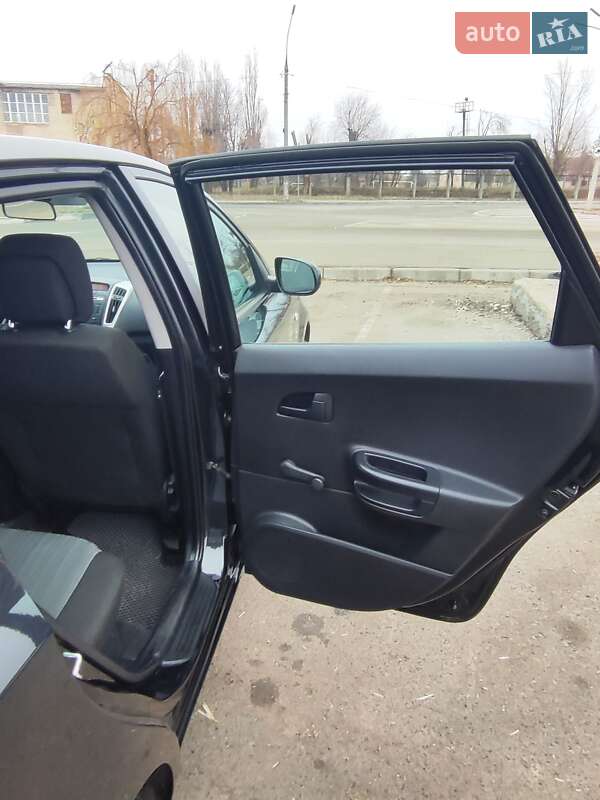 Универсал Kia Ceed 2010 в Кривом Роге фото 9 Универсал Kia Ceed 2010 в Кривом Роге