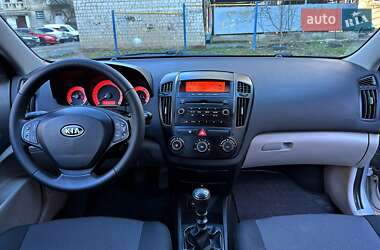 Хетчбек Kia Ceed 2008 в Вінниці