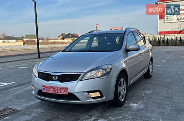 Універсал Kia Ceed 2010 в Луцьку