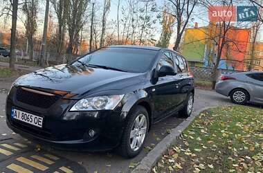 Хэтчбек Kia Ceed 2008 в Киеве