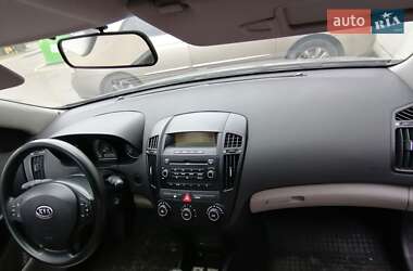 Хетчбек Kia Ceed 2008 в Києві